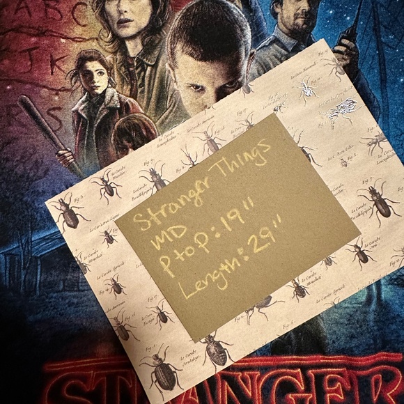 Official Stranger Things Season 1 T-shirt - Picture 9 of 9